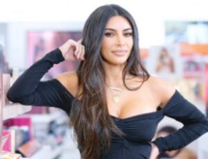 Kim Kardashian Caught Up in Ancient Roman Statue Smuggling Row