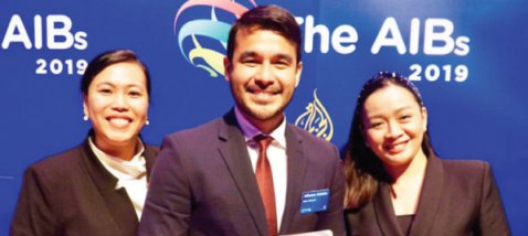 “Reporter’s Notebook: Batas ng Karagatan” and “The Atom Araullo Specials: Babies4sale.Ph” gave honors to the Philippines, both receiving “Highly Commended” citations at the prestigious 2019 Association for International Broadcasting Awards (AIBs) held in London recently.