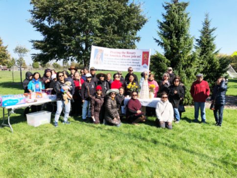 PUBLIC SQUARE ROSARY CRUSADE FOR WORLD PEACE OCT.13, 2018 held at the corner of Hamlin Park and Howard, in Skokie Illinois celebrating 101st anniversary of the Dancing Sun in Portugal. Coordinator: Paz Aceron