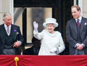Queen Elizabeth Left Instructions for Charles to Pass Throne to Prince William