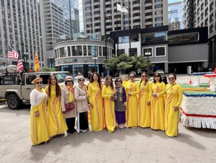 The Chicago Nightingales